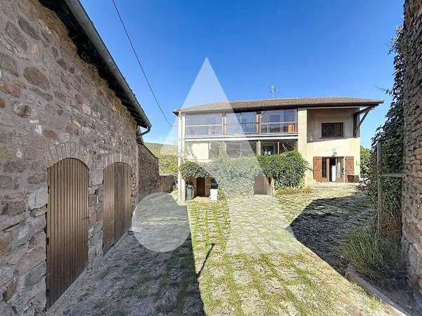 Maison 6 pièces 166 m²