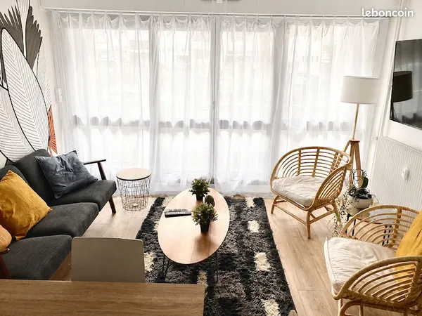 Chambre avec SDD Privative en colocation dans appartement de standing Reims Centre