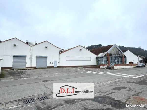 Murs commerciaux 1400 m² Moissac