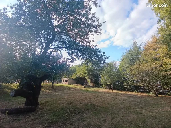 Terrain constructible 800m2