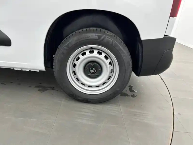 Citroën Berlingo - fourgon m diesel 100 ch manuelle — photo 13