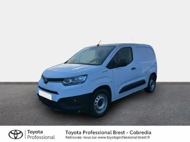 Toyota Proace city electric medium 50 kwh dynamic rc23