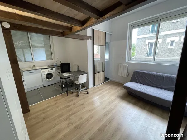 Studio 1 pièce 23 m²