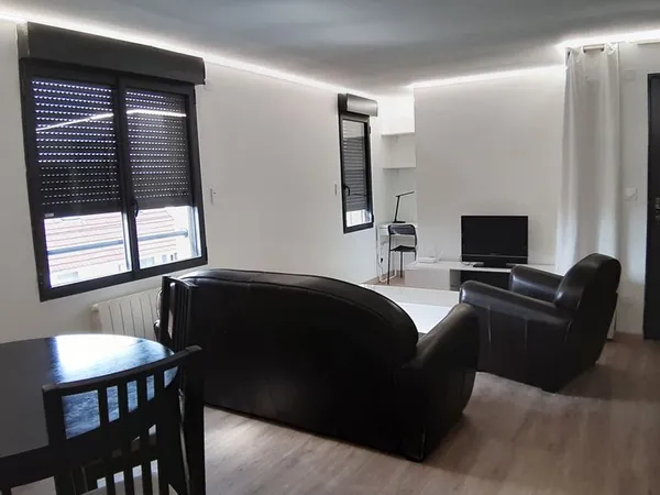 Loue T3 de 55m² dans petite résidence calme