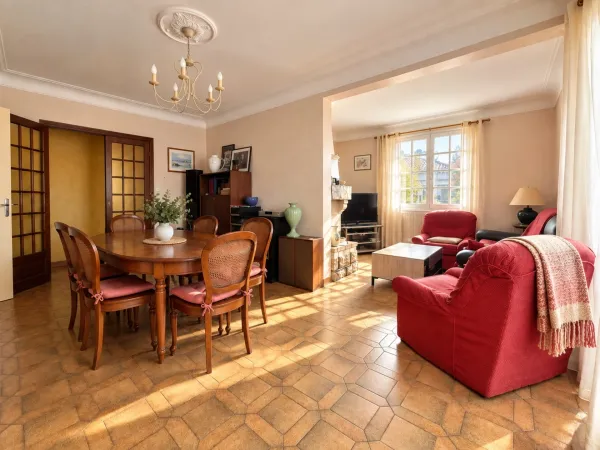Maison 9 pièces 202 m²