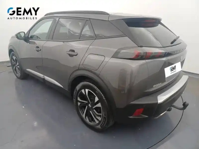 Peugeot 2008 puretech 130 s&amp;s eat8 — photo 18