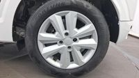 Dacia Sandero 1.0 TCe 90ch Expression — photo 11
