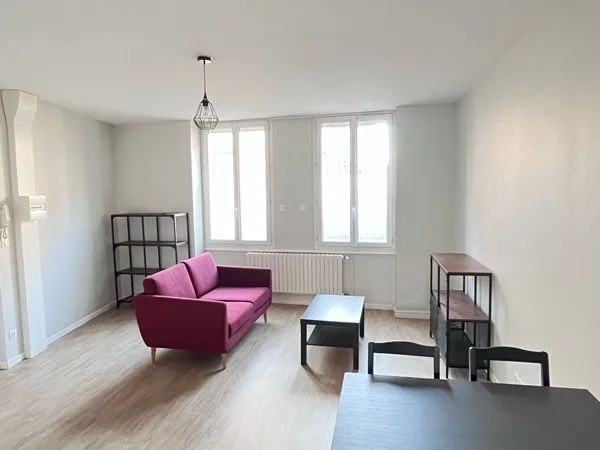 Riom - T2 meublé 53m2