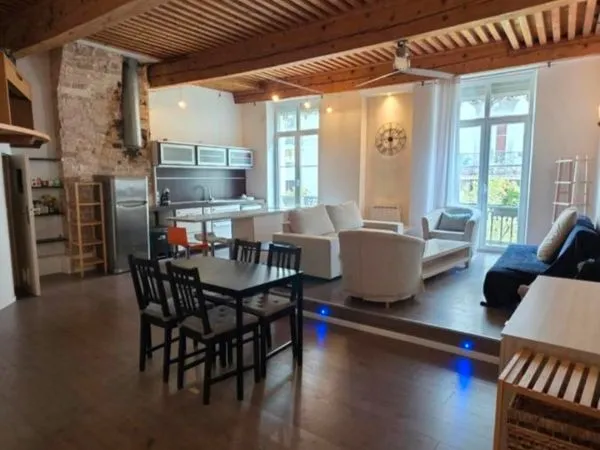 Superbe appartement hyper centre avec parking privé