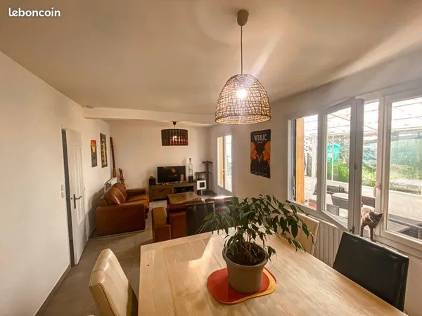 Chambres en colocation dans maison meublée