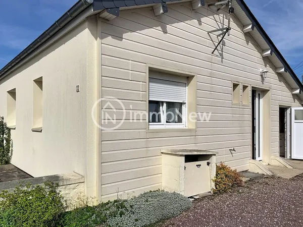 MAISON 64 M2 SUR TERRAIN 343 M2 AVEC VIE PLAIN PIED A 200 M