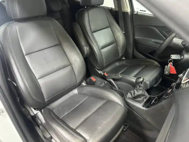 Opel Mokka x 1.6 cdti - 136 ch fap 4x4 start&amp;stop — photo 9