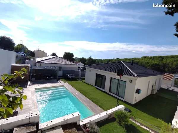 Maison T4 plein pied contemporaine 117m2