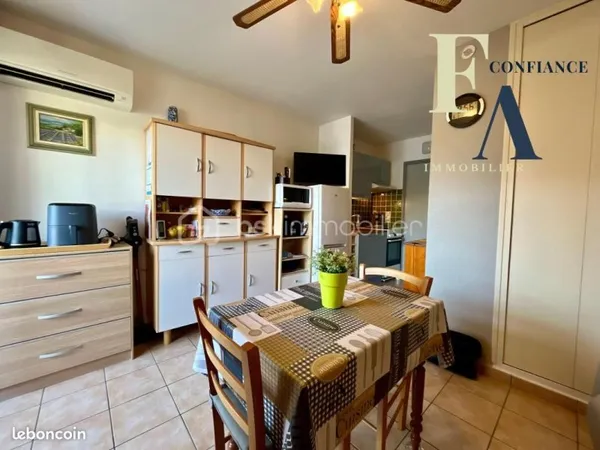 Studio 1 pièce 19 m²