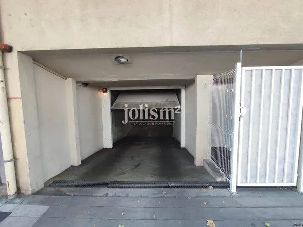 Parking 15 m²
