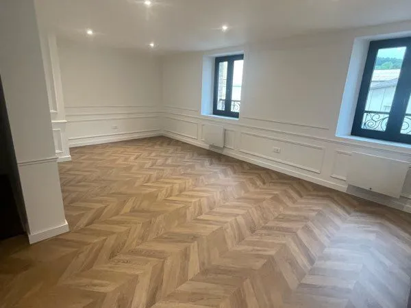 Maison à usage commercial