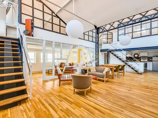 Duplex 10 pièces 285 m²