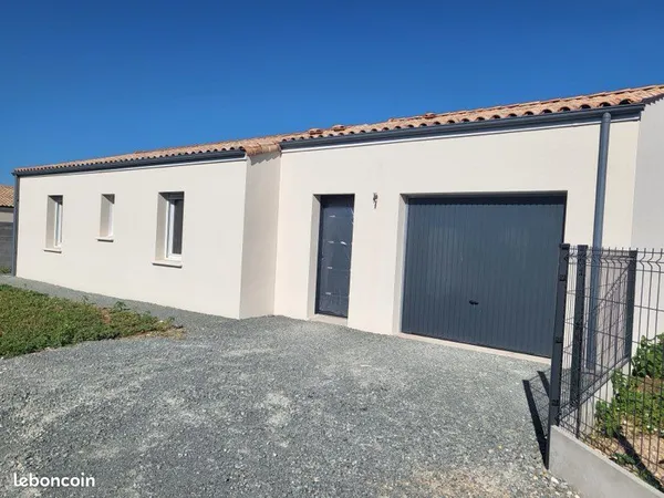 Maison 3 chambres Vouillé centre