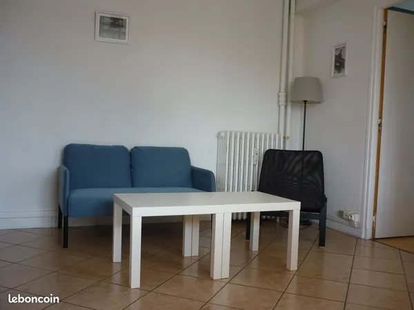 1 chambre pour étudiant(e) / jeune travailleur