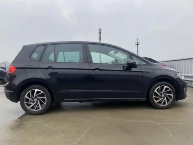 Volkswagen Golf Sportsvan 1.4 tsi 125ch bluemotion technology sound dsg7 — photo 6