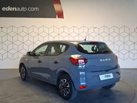 Dacia Sandero sce 65