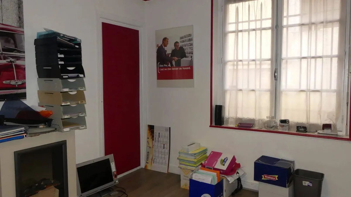 Photo 3