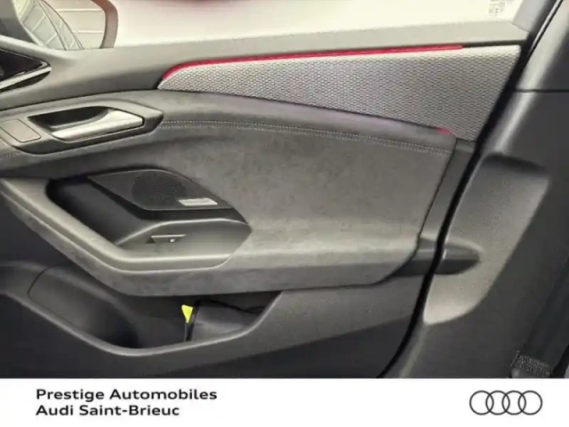 Audi A6 avant e-tron e-tron performance 367ch s line — photo 12