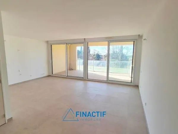 Appartement à étrenner