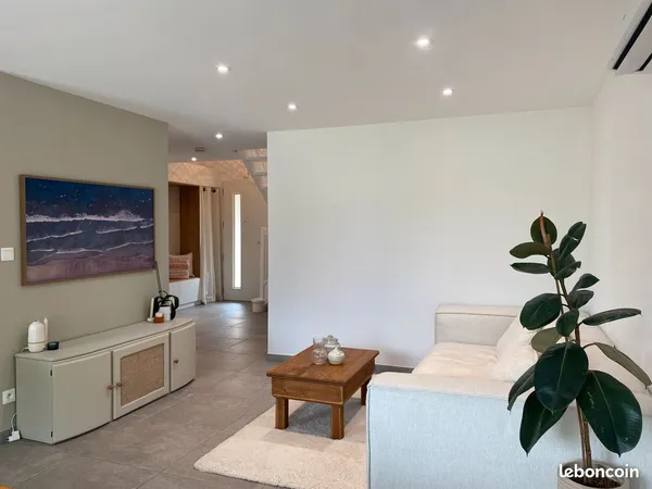 Maison 4 pièces - L'isle d'abeau - Pierre Louve