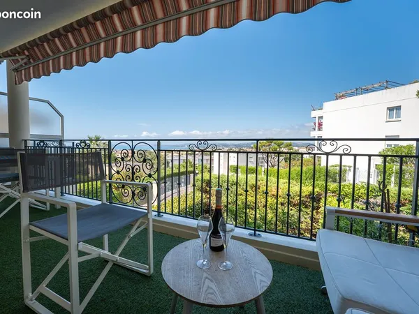 4 pièces 86m² avec vue mer, piscine, terrasse, garage et cave