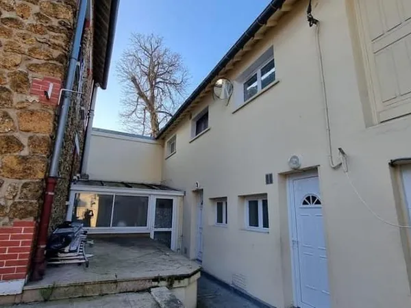 Studio 1 pièce 29 m²