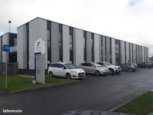 Plateau de bureau - aéroport Brest-Guipavas