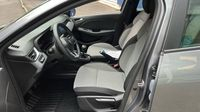 Renault Clio 1.0 TCe 90ch Evolution - 24 — photo 12