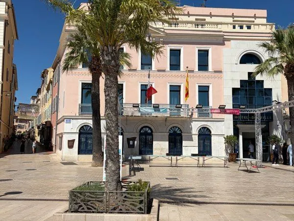 Fond de commerce sur emplacement exceptionnel