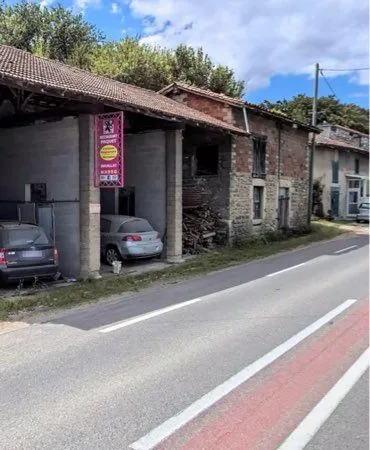 Maisonnette et garages