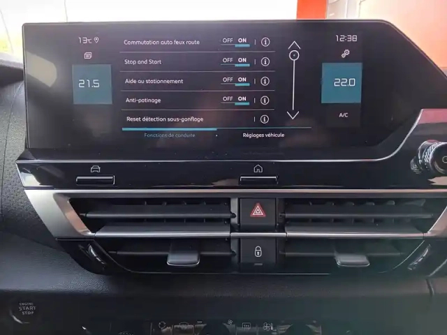 Citroën C4 puretech 130 s&amp;s eat8 — photo 28
