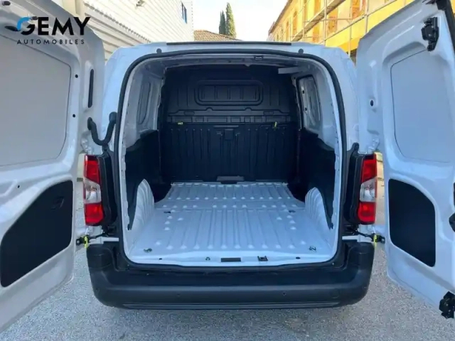 Citroën Berlingo van m diesel 100 ch manuelle — photo 56