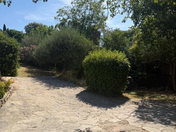 Terrain à bâtir