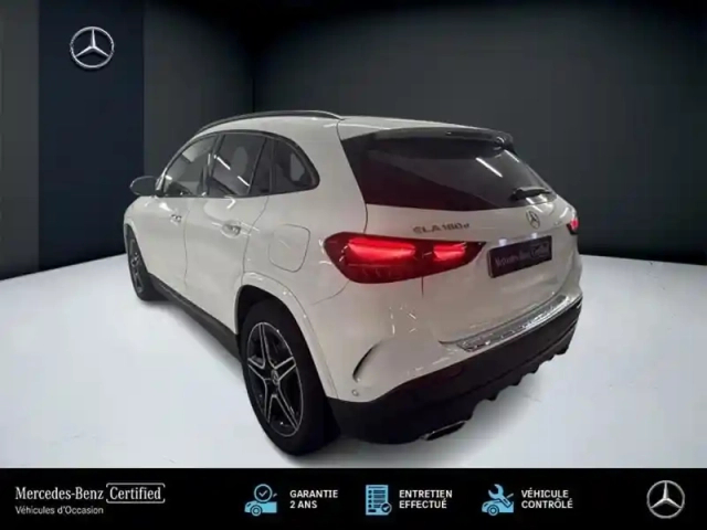Mercedes Gla 180 d amg line — photo 3