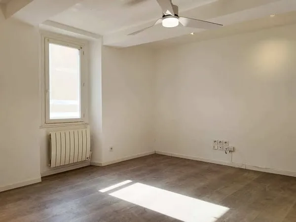 Lumineux appartement T3 56 m², entièrement rénové
