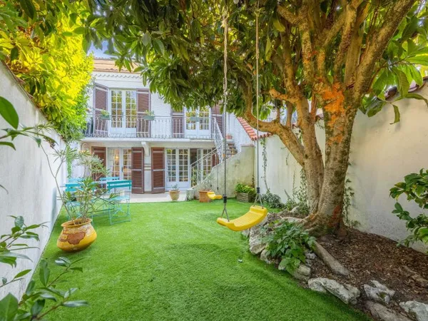 À vendre belle maison rénovée Bordeaux Croix Blanche vaste séjour lumineux 3 ch bureau jardin Est Es