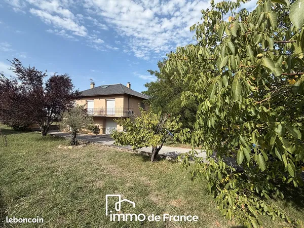 Maison 7 pièces 159 m²