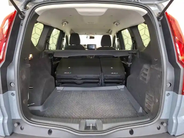 Dacia Jogger tce 110 5 places — photo 17