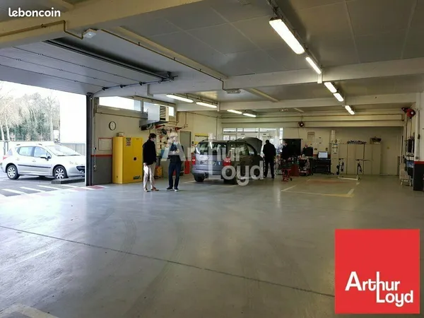 LOCAL D'ACTIVITE 525 m² POITIERS