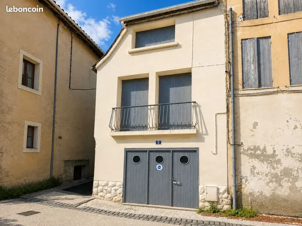 Maison de ville Bergeraçoise à fort potentiel