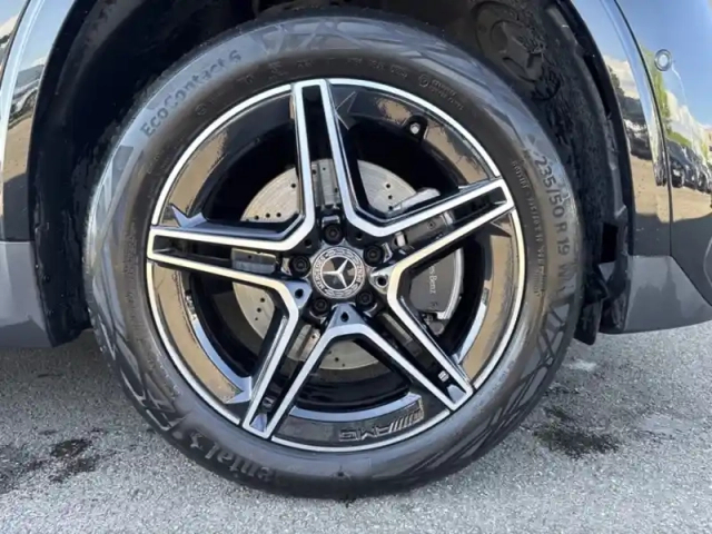 Mercedes Gla 250 e hybrid eq amg line — photo 9