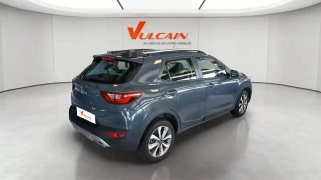 Kia Stonic 1.0 t-gdi 100 ch bvm6 — photo 8