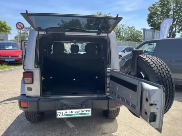 Jeep Wrangler unlimited 3.6 v6 284ch rubicon 2 bva — photo 30