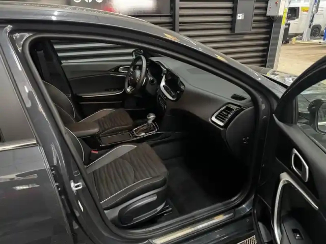 Kia Ceed 1.5 t-gdi 140ch gt-line dct7 my25 — photo 10