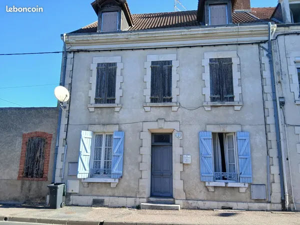 Maison de ville 10 pièces 160 m²